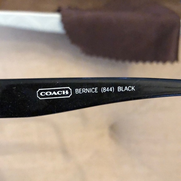 Coach glasses with case - Picture 3 of 3